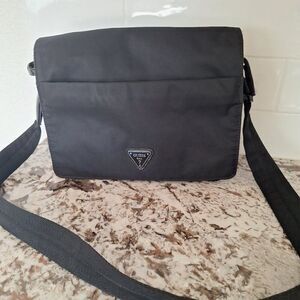 Guess Nylon Black Unisex messenger bag/Crossbody bag